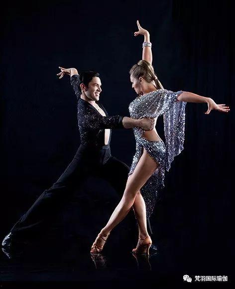 上海舞蹈学校明星,上海舞蹈学校明星风采掠影