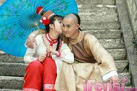 明星张睿亲吻戏