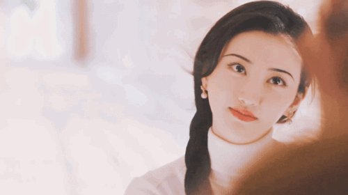 丝袜脚心动态图,展现女性足部风情瞬间